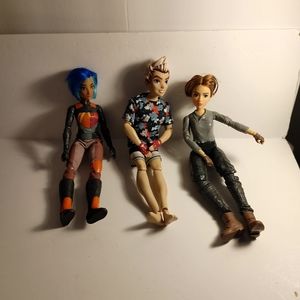 3 Articulated Doll Figurines. Disney Carlos De Ville Sabrine Wren